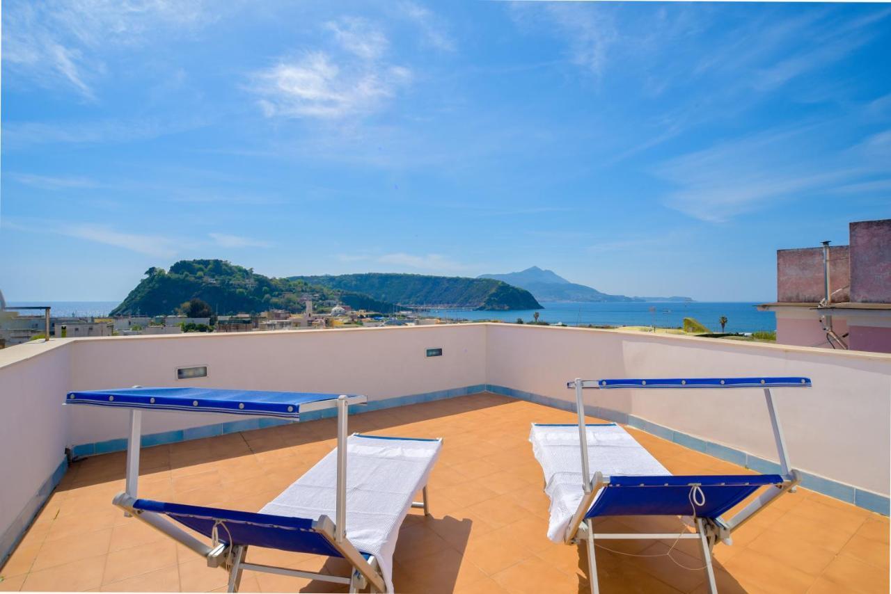 Hotel Celeste Procida Exteriér fotografie